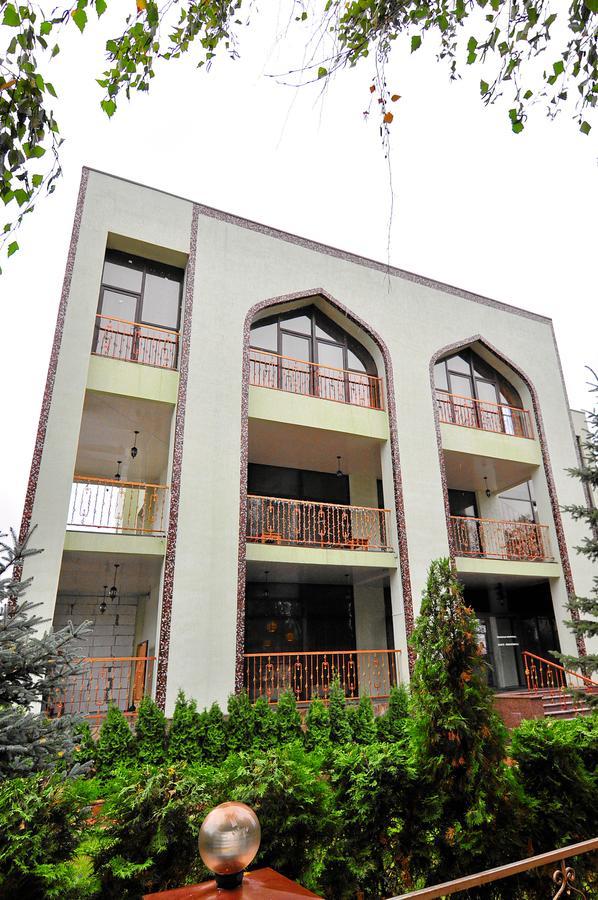 Мини-Отель "Навруз" Kharkiv Exterior photo